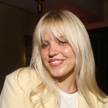 Reneé Rapp Set as SNL Musical Guest in January; Jacob Elordi to Host