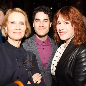 Photos: Stars Arrive at GLENGARRY GLEN ROSS Opening Night