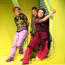 MUTTERTIER Comes to Burgtheater This Month