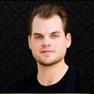 Interview: Seth Daniel Cunningham of DRUNK DRACULA at DRUNK SHAKESPEARE SOCIETY