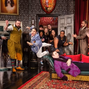 THE PLAY THAT GOES WRONG Releases New Block of Tickets Through April 2024