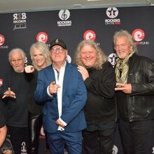 Photos: ‘YACHT’ ROCKERS ON BROADWAY Set Sail for a Night of Music and Celebration