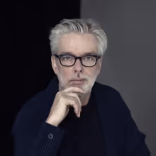 Jukka-Pekka Saraste Conducts Beethoven's EROICA in HK Phil Debut