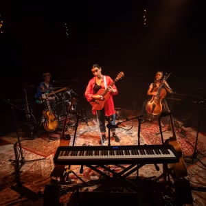 Photos: First Look At MANIC STREET CREATURE By Maimuna Memon at Southwark Playhouse…