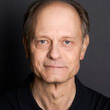 David Hyde Pierce Narrates Boston Lyric Opera's RIDE OF THE VALKYRIES!