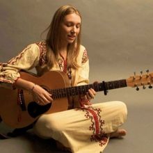 Rainee Blake's TAKE ME AS I AM: A JONI MITCHELL TRIBUTE Comes to the Fringe