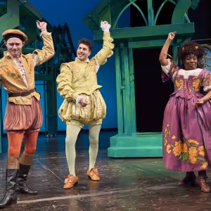 Photos: First Look at Great Lakes Theater's THE MERRY WIVES OF WINDSOR