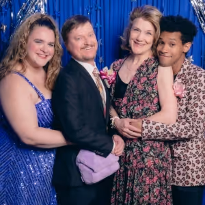 Photos: KIMBERLY AKIMBO Company Poses at 1999 New Jersey Prom Party