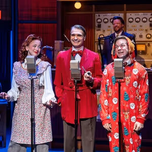 Photos: WAR OF THE WORLDS: THE PANIC BROADCAST Opens Ensemble Theatre Company 47th…