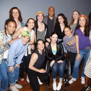 Photos: Senator Cory Booker, Bonnie Milligan, Euan Morton & Iain Armitage Visit SUFFS