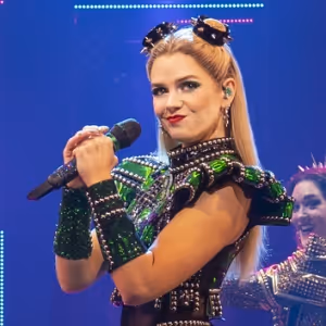 SIX, HADESTOWN, And Disney's FROZEN Headline 23-24 Broadway In Toledo Season
