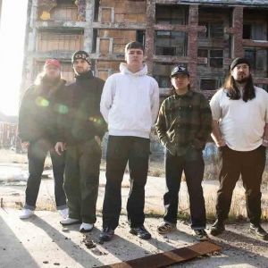 KNOCKED LOOSE Release New Single 'Don't Reach For Me'