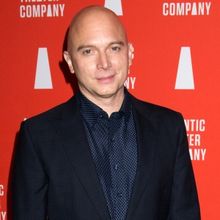 Michael Cerveris Returns as Scrooge in A MUSICAL CHRISTMAS CAROL At Pittsburgh CLO