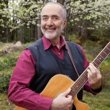 Raffi Returns To The VETS in Providence in May