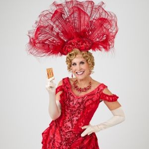 Photos: First Look at Jodi Benson as 'Dolly Levi' in HELLO, DOLLY! at the Dr…