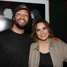 Photos: Jalen Brunson Visits Mariska Hargitay at EVERY BRILLIANT THING