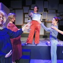 Photos: THE HEIDI CHRONICLES at The Group Rep