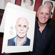 Photos: Scott Elllis Receives Portrait at Sardi's