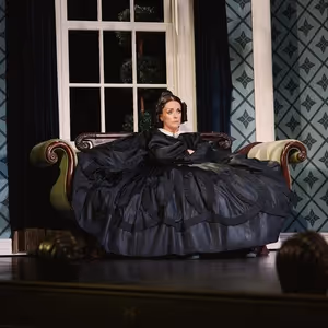 Photos: Jane Krakowski and Cheyenne Jackson Star in OH, MARY!