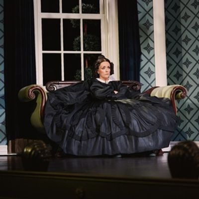 Photos: Jane Krakowski and Cheyenne Jackson Star in OH, MARY!