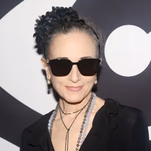 Bebe Neuwirth Joins Cast of Netflix Comedy DON'T SAY GOOD LUCK