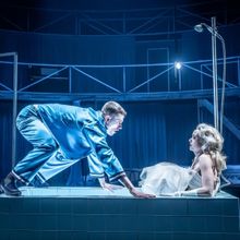 Photos: A STREETCAR NAMED DESIRE At Sheffield Theatres