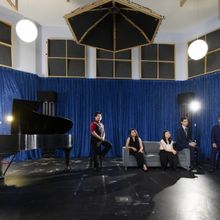 Photos: First Look at the Original Taiwan Company of NEXT TO NORMAL