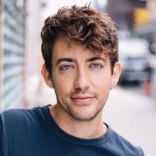 Kevin McHale Will Make UK Stage Debut in Sondheim's THE FROGS