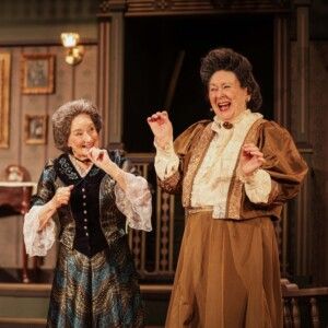 Photos: First Look At ARSENIC AND OLD LACE At Tacoma Little Theater