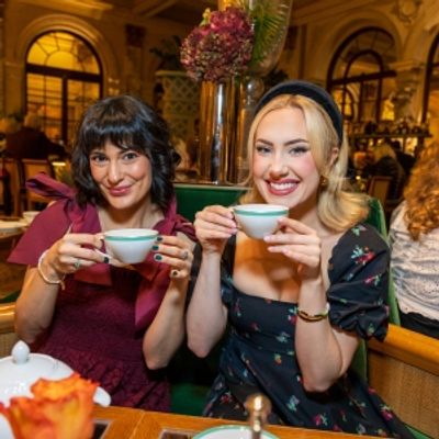 Photos: WICKED Stars Alyssa Fox and McKenzie Kurtz Enjoy the Plaza Hotel&#039;s WICKED-Themed Tea
