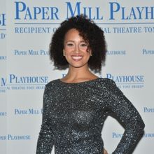 Ashley Blanchet, Jarran Muse & More to Star in Irving Berlin's WHITE CHRISTMAS at Buc