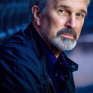 George Dvorsky Brings Solo Show SOMETHING WONDERFUL  To Good Theater