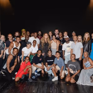 Photo: Mariah Carey Visits MJ on Broadway