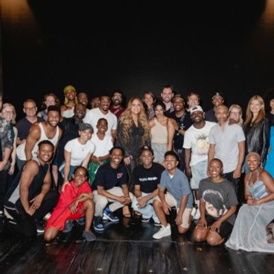 Photo: Mariah Carey Visits MJ on Broadway