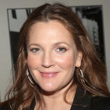 Drew Barrymore's Talk Show to Return Amid WGA Strikes