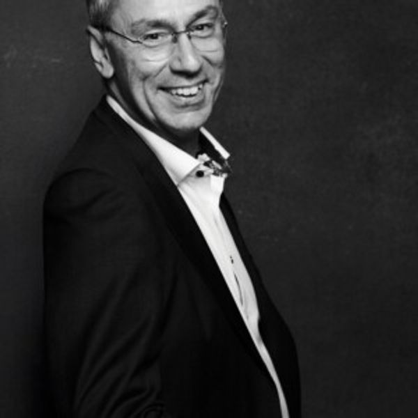 Alan Finch, Cameron Mackintosh Ltd. Managing Director and SOLT Board Member, Dies at  Photo