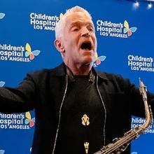 Dave Koz And Starlight Bring Holiday Cheer And Healing Music To Children's Hospital L
