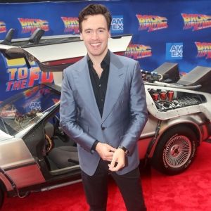 Erich Bergen to Host 'Tony Awards First Impressions Cam'