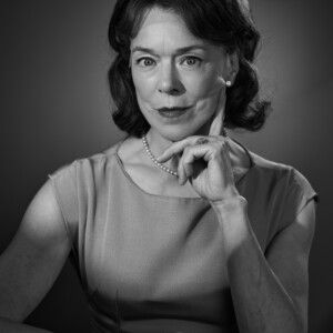 Janie Dee to Star in SPECULATIONS ON THE UNEXPLAINED DEATHS OF SEVERAL AMERICAN ICONS