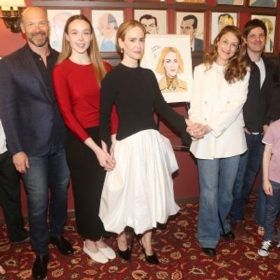 Photos: APPROPRIATE&#039;s Sarah Paulson Receives Portrait at Sardi&#039;s