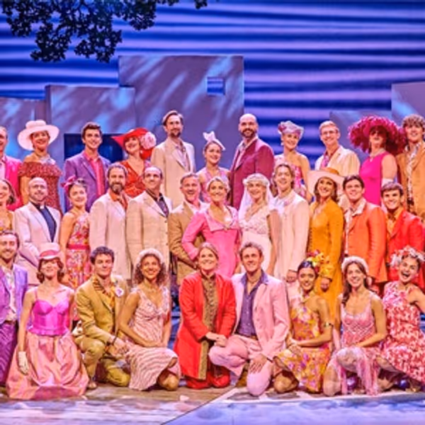 Photos: MAMMA MIA! West End Finds New Cast Photo