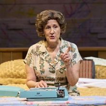 Photos: ERMA BOMBECK: AT WIT'S END At Cleveland Play House
