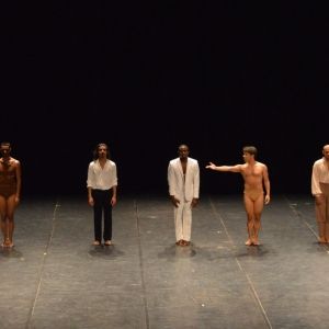 Photos: El Centro De Producción De Danza Contemporánea Llevó El Homenaje…