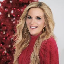 Country Star Trisha Yearwood To Celebrate The Holidays At NJPAC
