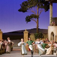 L'ELISIR D'AMORE Comes to Wiener Staatsoper