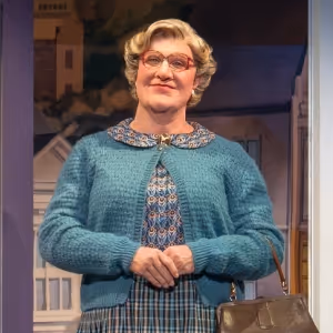 Photos: MRS DOUBTFIRE Second National Tour is Now Underway