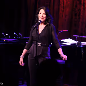 Photos: Susan Mack Celebrates Autumn At Birdland