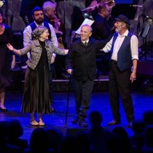 Photos: FIDDLER ON THE ROOF IN YIDDISH In Concert At The Soraya