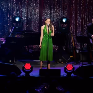 Sutton Foster to Debut CHRISTMAS TIME IS HERE at Café Carlyle in December