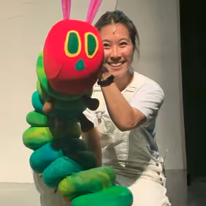 Photos: Get a First Look at THE VERY HUNGRY CATERPILLAR HOLIDAY SHOW at the El…